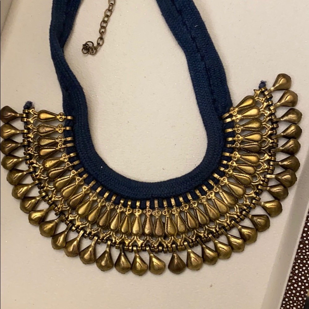 Necklace - Picture 4 of 4